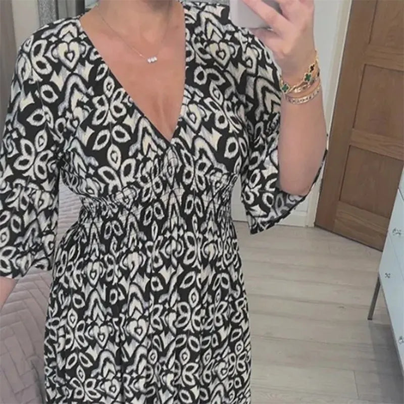 2023 V-neck Floral Seaside Holiday Dress